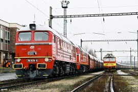 T-679