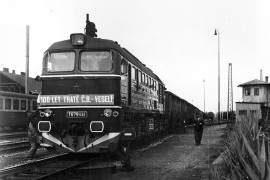 T-679