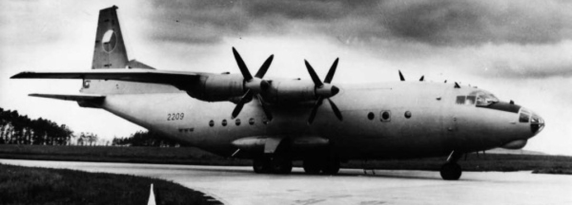 An-12