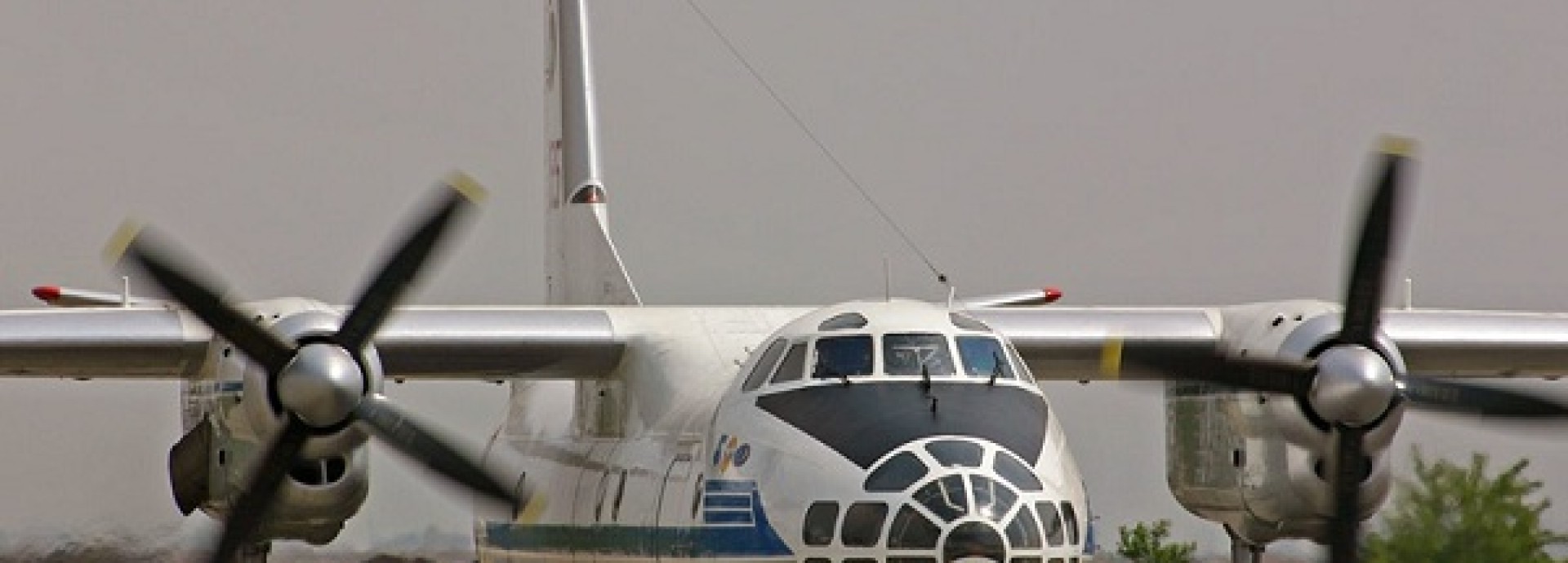 An-30