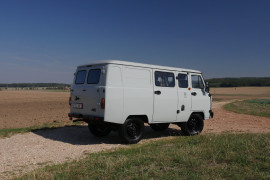 UAZ 3909