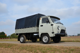 UAZ 3303