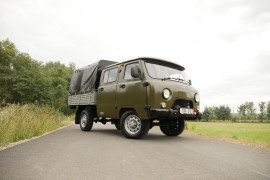 UAZ 390945