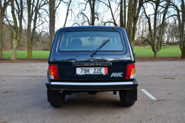 Lada 2121 Niva Bronto
