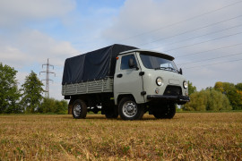 UAZ 3303