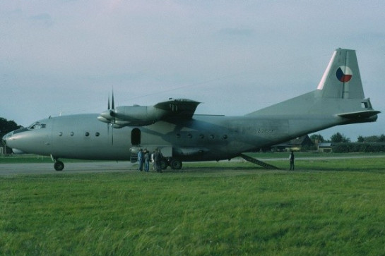 An-12