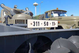 ZiL-157