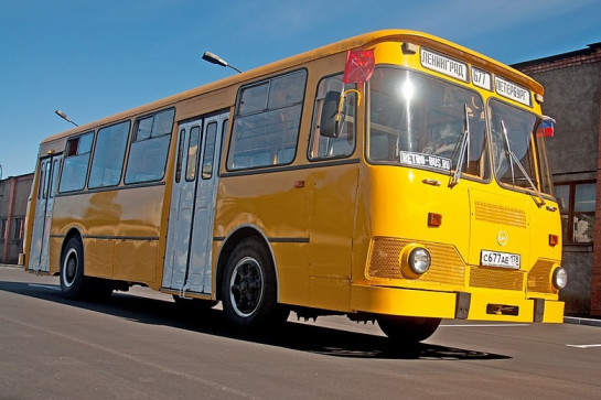 LiAZ
