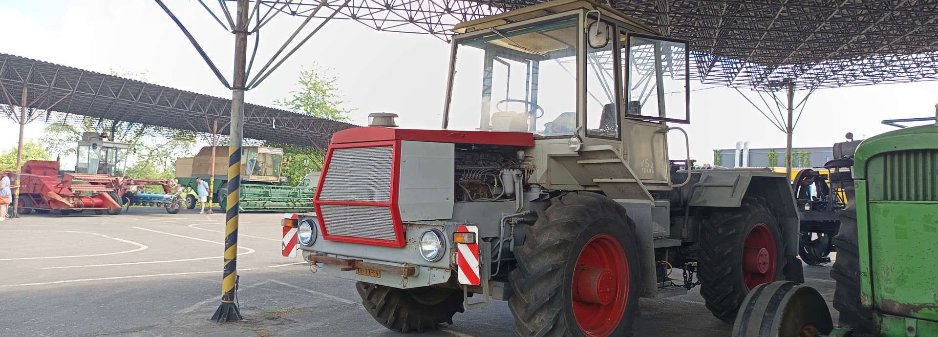 ŠT 180