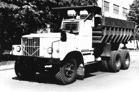 KrAZ-256
