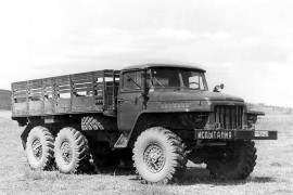 URAL 375D