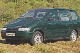 Lada 2120 Naděžda