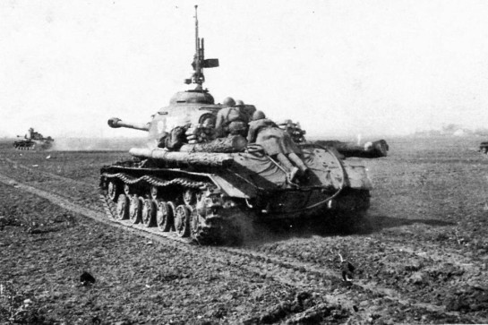 IS-2