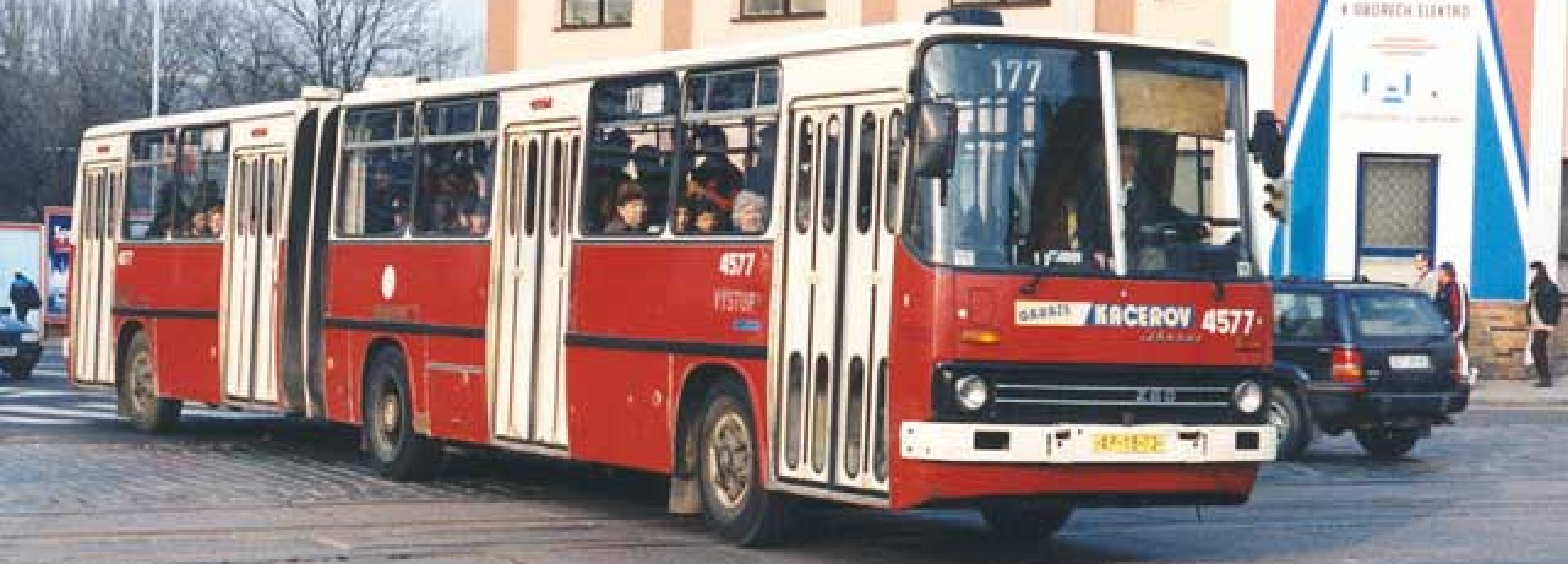 Ikarus 280