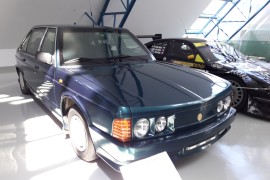 Tatra 613