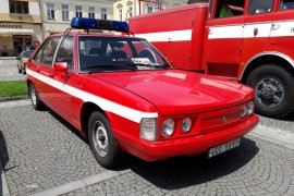 Tatra 613