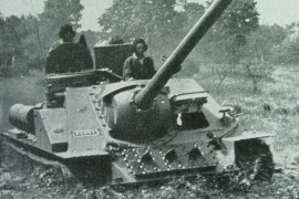 SU-100